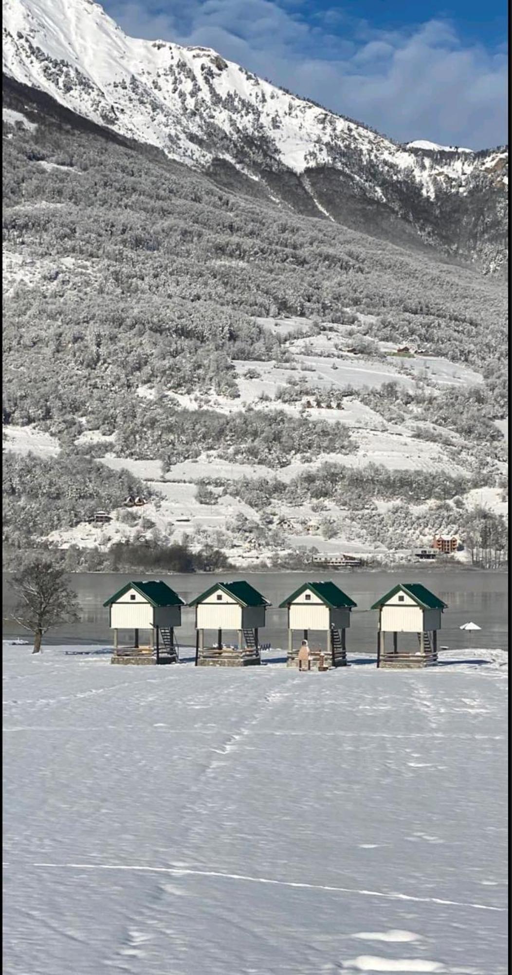 Begov Kamp, Plavヴィラ エクステリア 写真